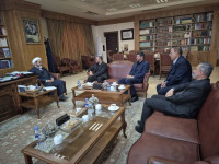 حضور مهندس مرادی شهردار نجف آباد به همراه فرماندار شهرستان ویژه نجف آباد و مدیر کل دفتر امور شهری و شوراهای استانداری اصفهان در دفتر دیوان عدالت اداری کشور