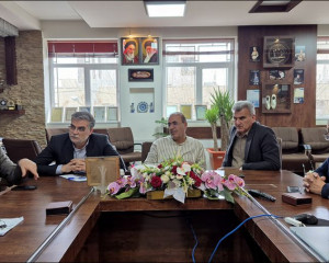 جلسه پیرامون پروژه پارکینگ خیابان ۱۷شهریور با حضور شهردار، معاونین و مدیران ستادی شهرداری نجف آباد