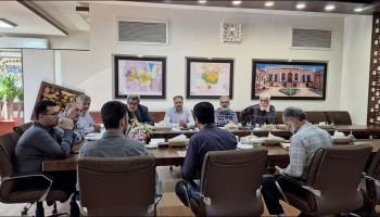 مـلاقات مردمی جناب آقای مرادی شهردار نجف آباد و مـدیران ستـادی مرتبط با شهروندان نجف آبـاد
