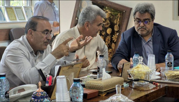 ملاقات مردمی جناب آقـای مرادی شهردار نجف آباد و مدیران ستـادی مرتبط با شهروندان نجف آباد