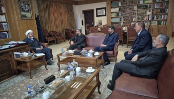 حضور مهندس مرادی شهردار نجف آباد به همراه فرماندار شهرستان ویژه نجف آباد و مدیر کل دفتر امور شهری و شوراهای استانداری اصفهان در دفتر دیوان عدالت اداری کشور
