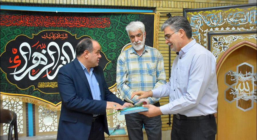 تجلیل از فعالین حوزه مالی و درآمد مدیریت شهری نجف آباد بمناسبت روز حسابدار